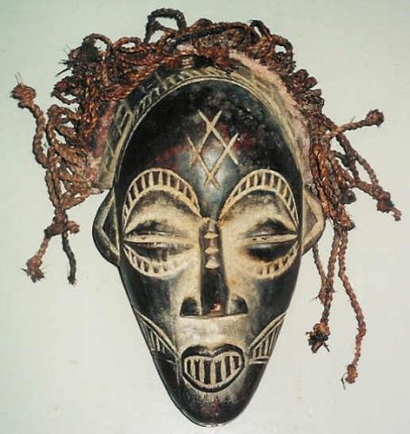 Tchokwe African Mask