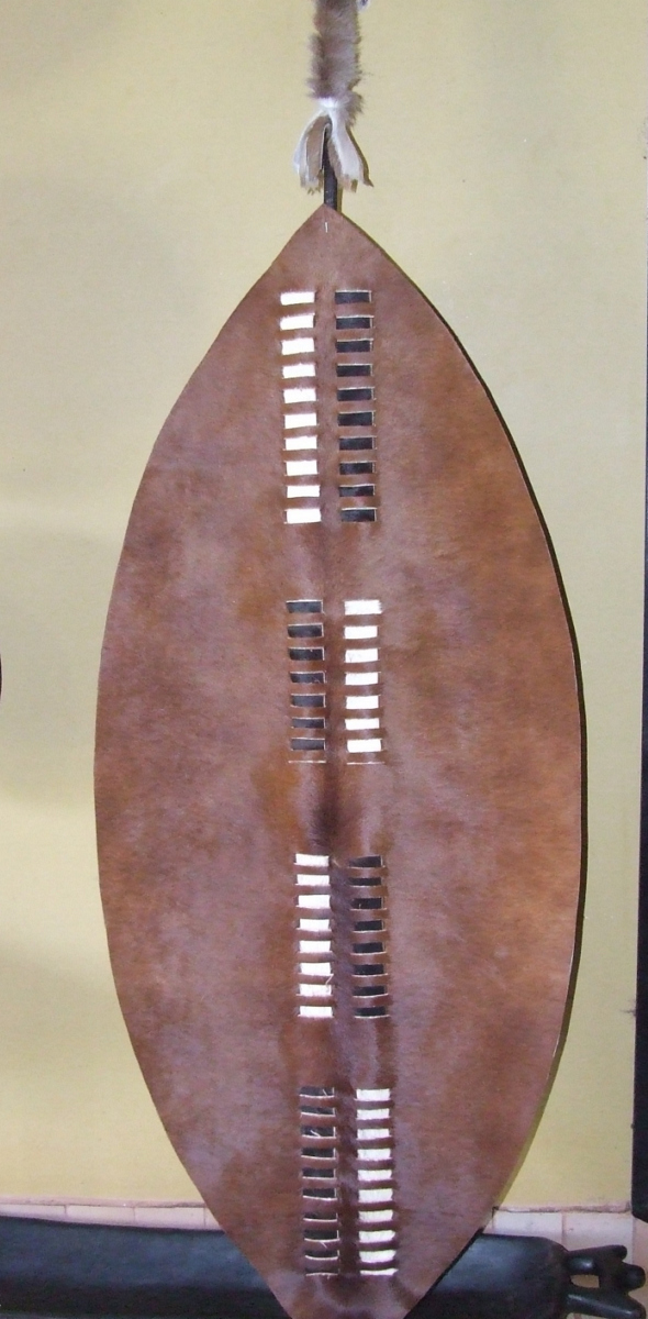 Zulu War Shield (Shaka Size) "Ama Phela" (Cockroches) Regiment